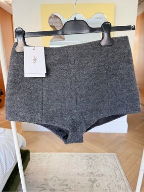 The Frankie Shop Vail Virgin Wool Shorts